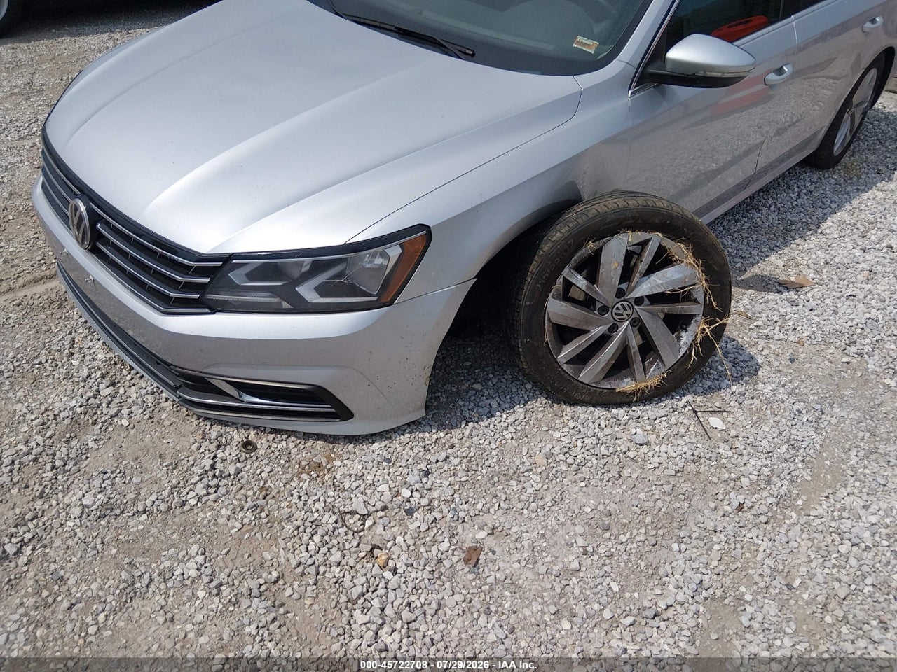 2018 VOLKSWAGEN PASSAT 2.0T SE · 6/11
