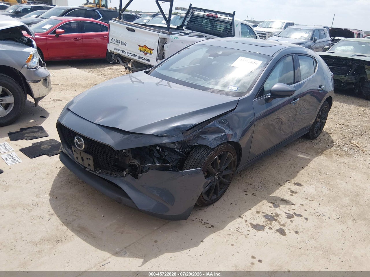 2020 MAZDA MAZDA3 PREMIUM PACKAGE · 2/11