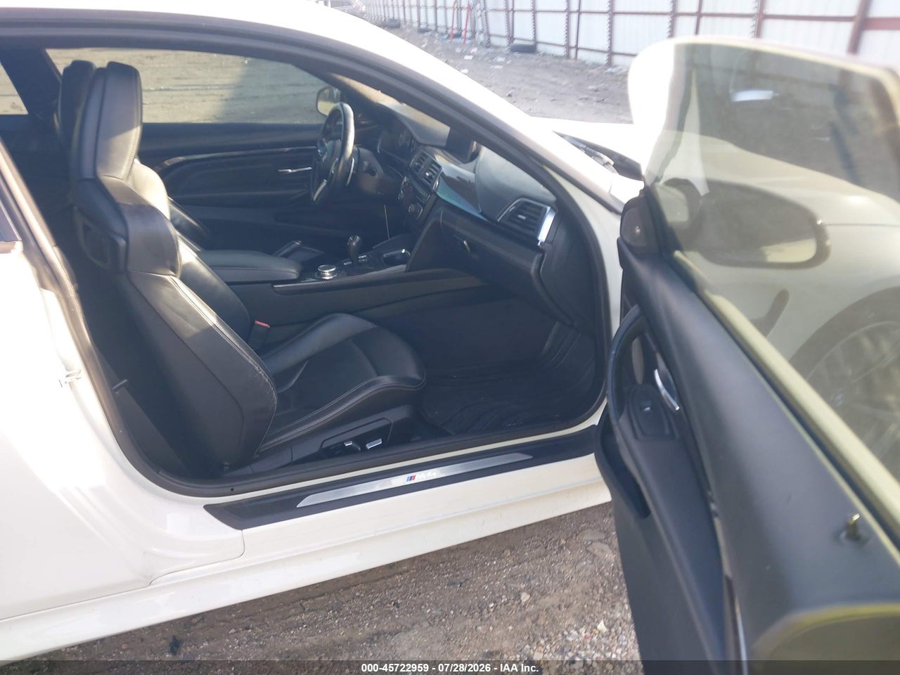 2016 BMW M4 · 5/11