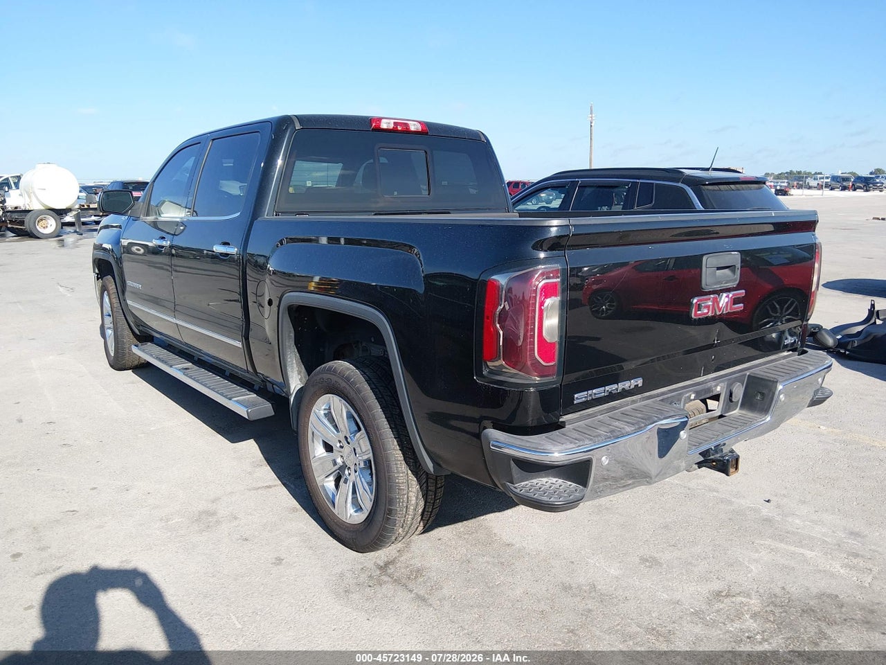 2016 GMC SIERRA 1500 SLT · 3/11