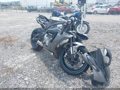 JYARN42EXGA****** · 2016 YAMAHA YZFR1S