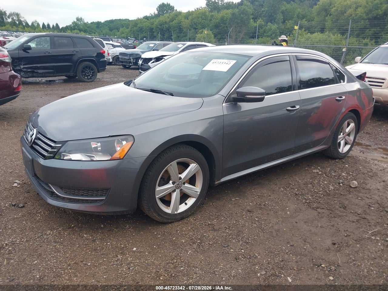 2013 VOLKSWAGEN PASSAT 2.5L SE · 2/11