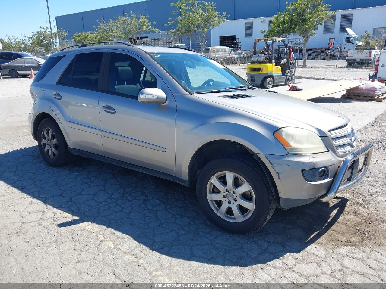 4JGBB86E16A****** · 2006 MERCEDES-BENZ ML 350 4MATIC