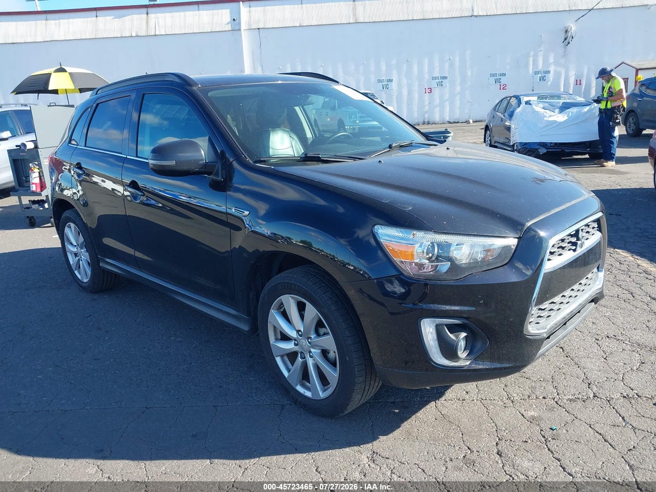 4A4AP4AW2FE****** · 2015 MITSUBISHI OUTLANDER SPORT GT