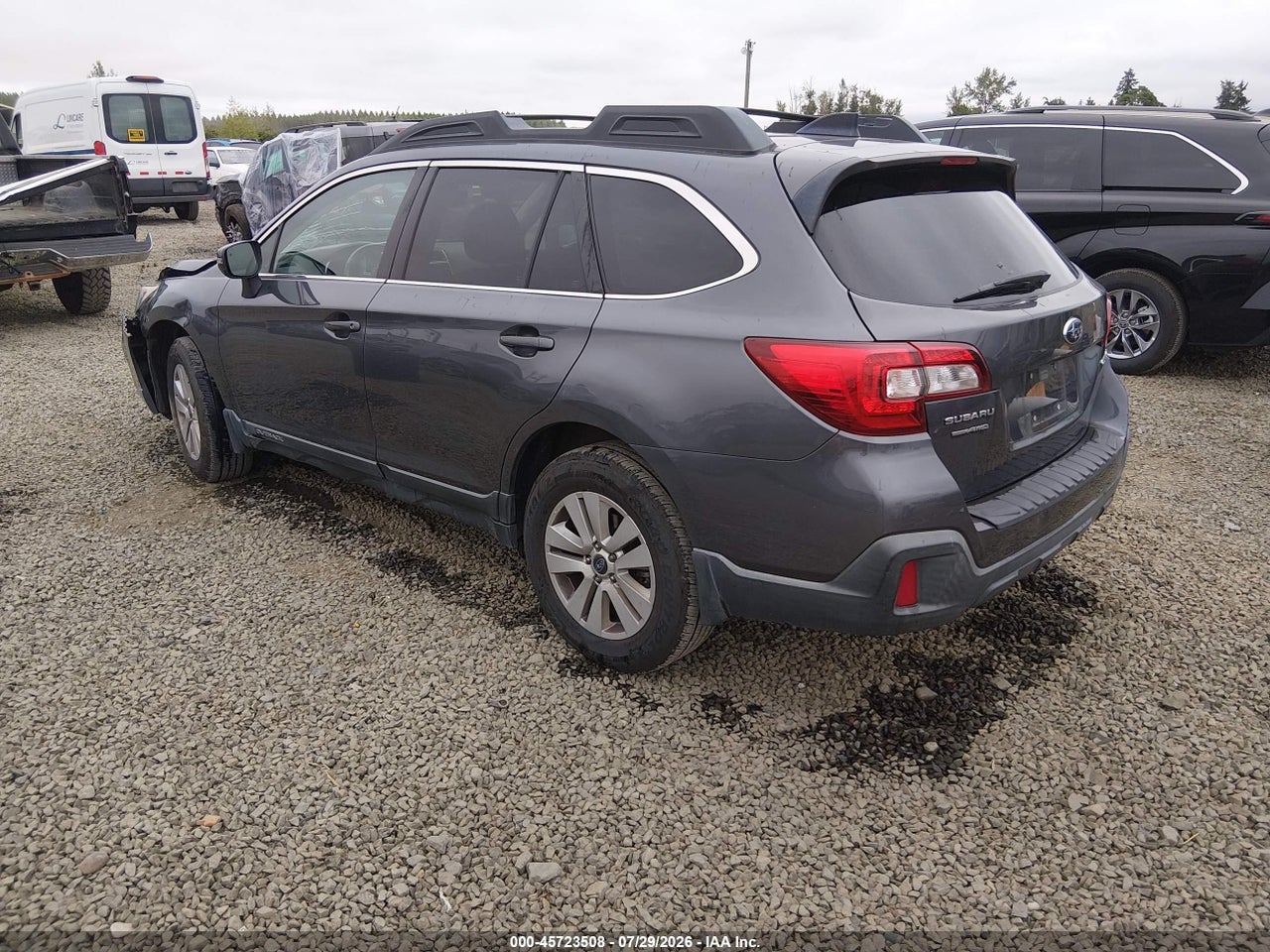 4S4BSAFC9J3****** · 2018 SUBARU OUTBACK 2.5I PREMIUM · 3/11