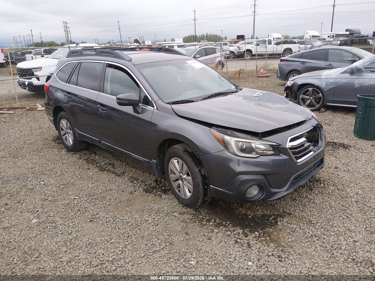 4S4BSAFC9J3****** · 2018 SUBARU OUTBACK 2.5I PREMIUM