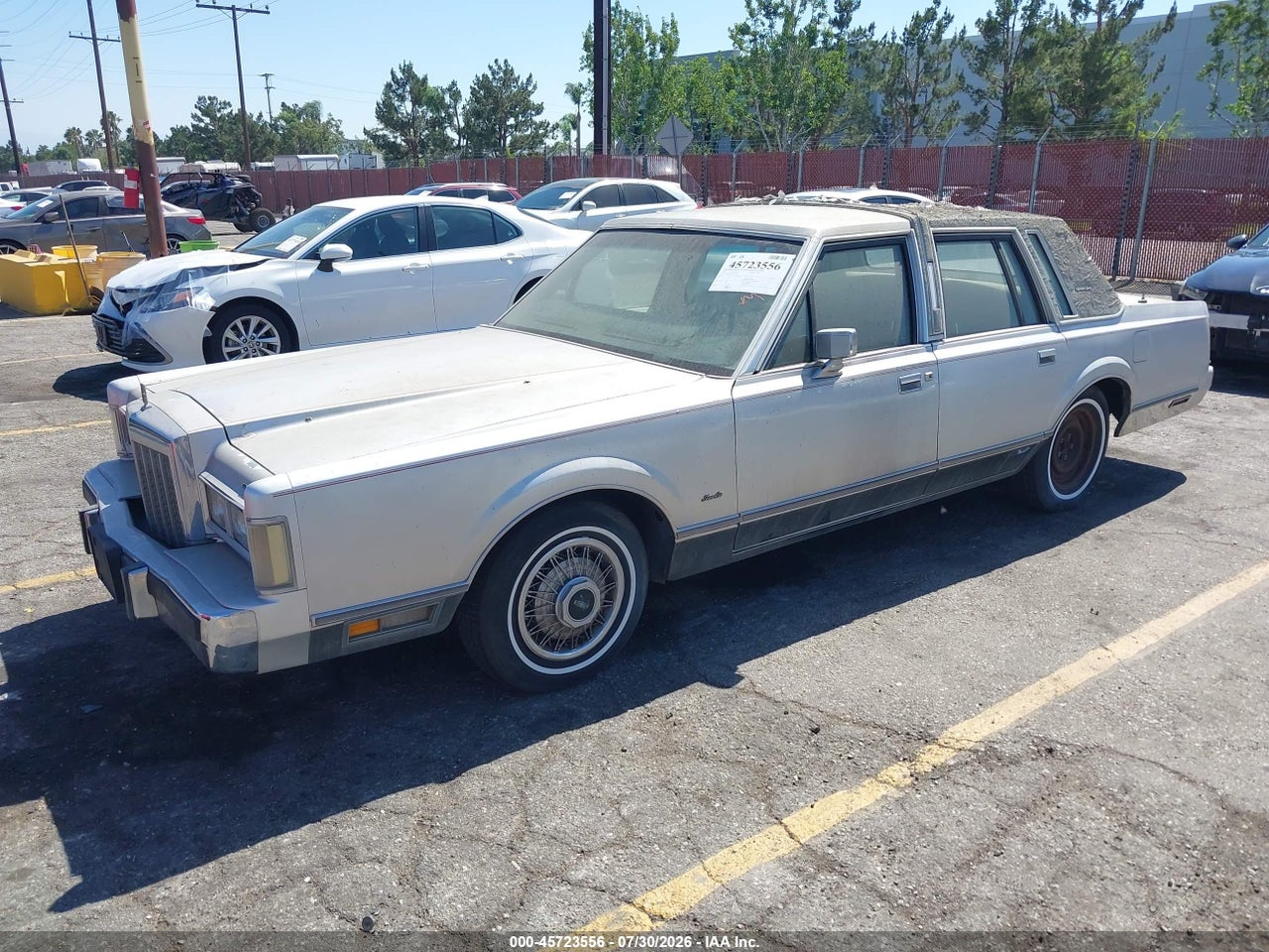 1985 LINCOLN TOWN CAR · 2/11