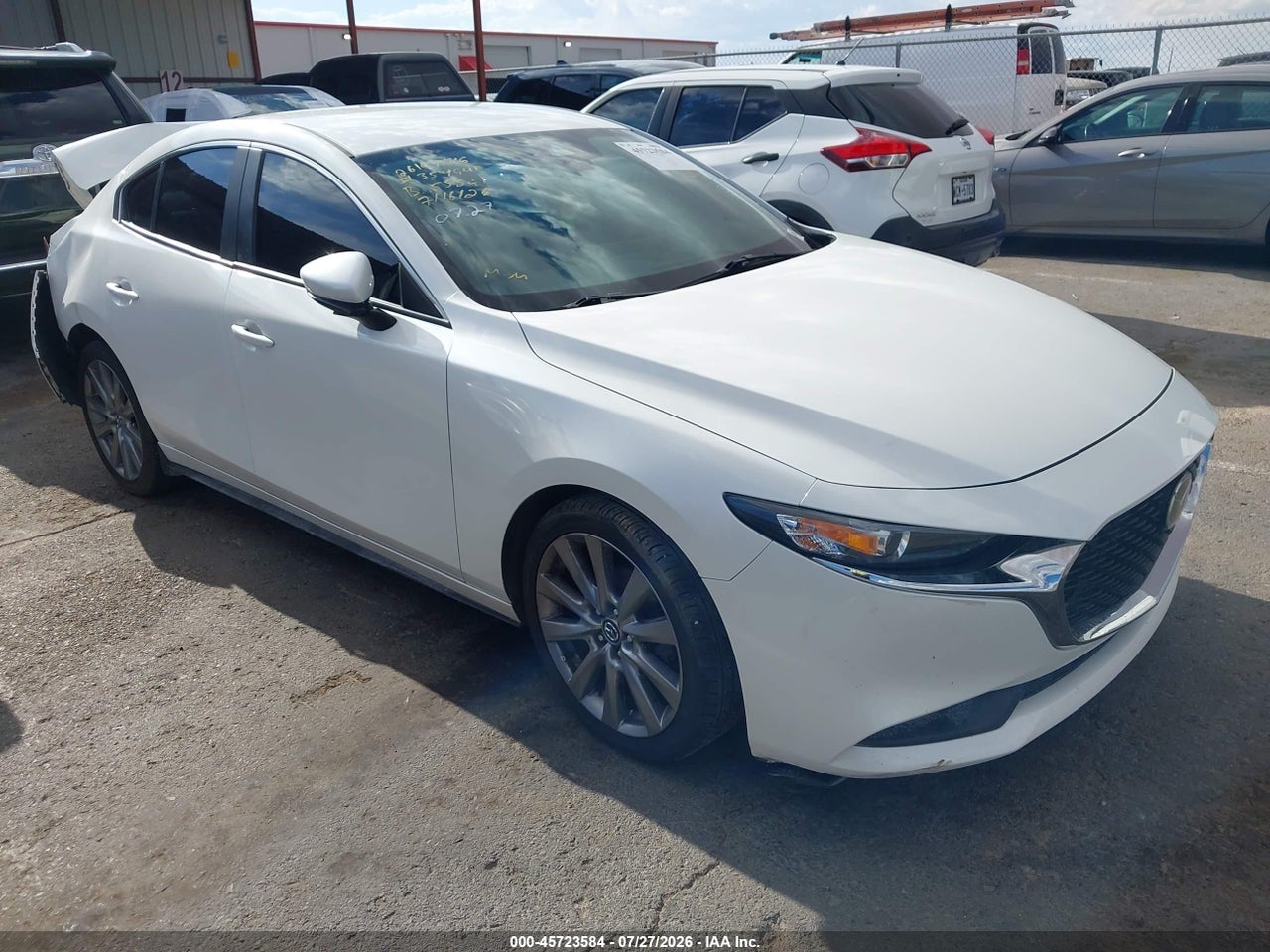 3MZBPABM7PM****** · 2023 MAZDA MAZDA3 2.5 S SELECT