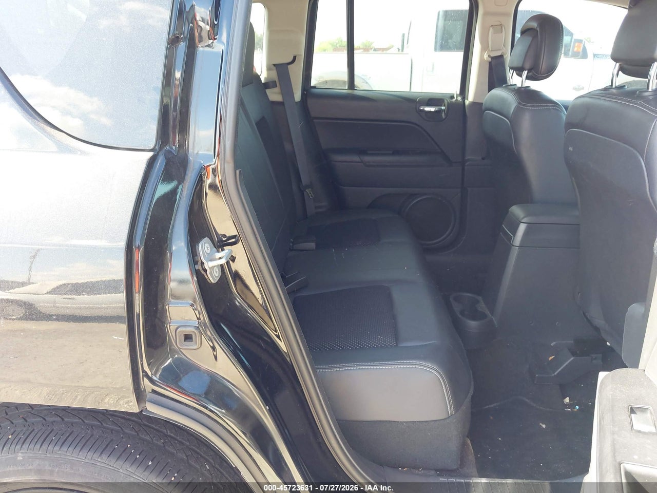 1C4NJCBA9ED****** · 2014 JEEP COMPASS ALTITUDE · 8/11