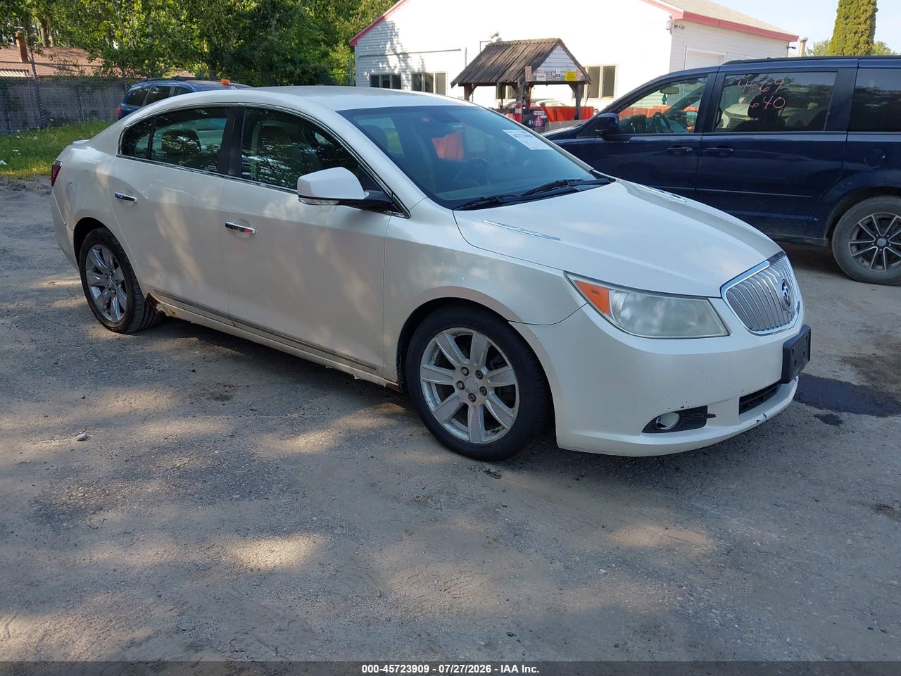 1G4GC5EC0BF****** · 2011 BUICK LACROSSE CXL