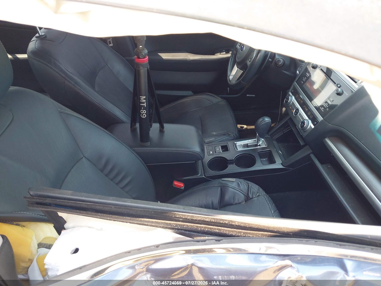 2016 SUBARU LEGACY 3.6R LIMITED · 5/11