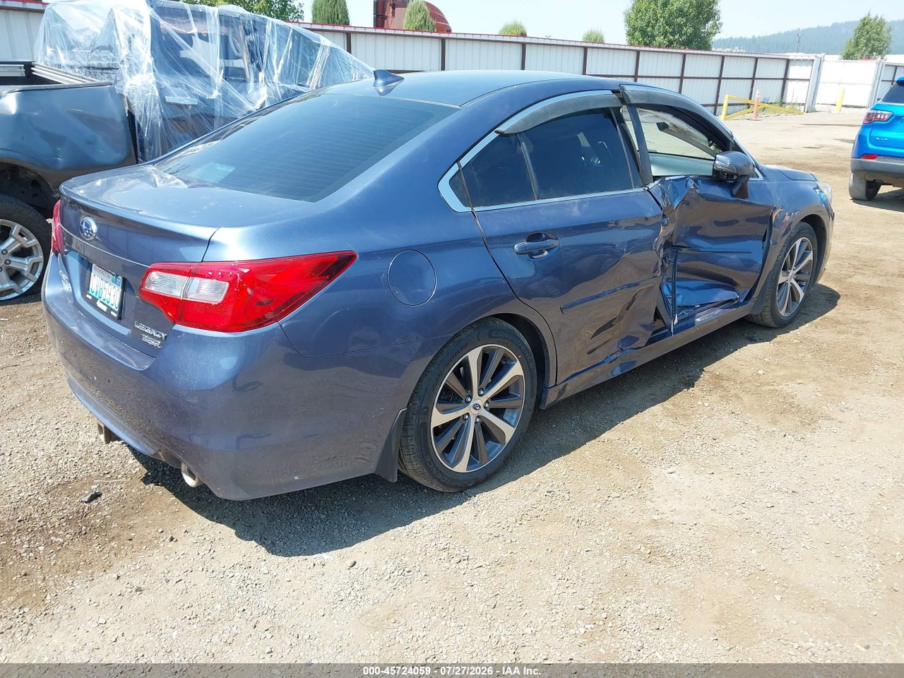 2016 SUBARU LEGACY 3.6R LIMITED · 4/11