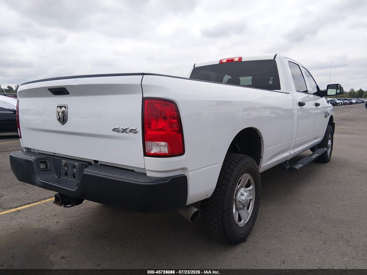 2018 RAM 3500 TRADESMAN  4X4 8' BOX · 4/11