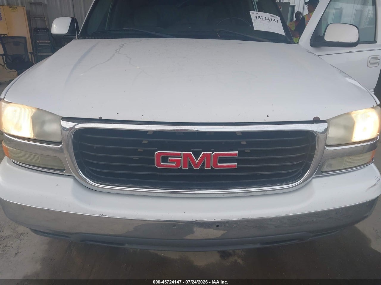 1GKEC13Z94R****** · 2004 GMC YUKON SLE · 10/11