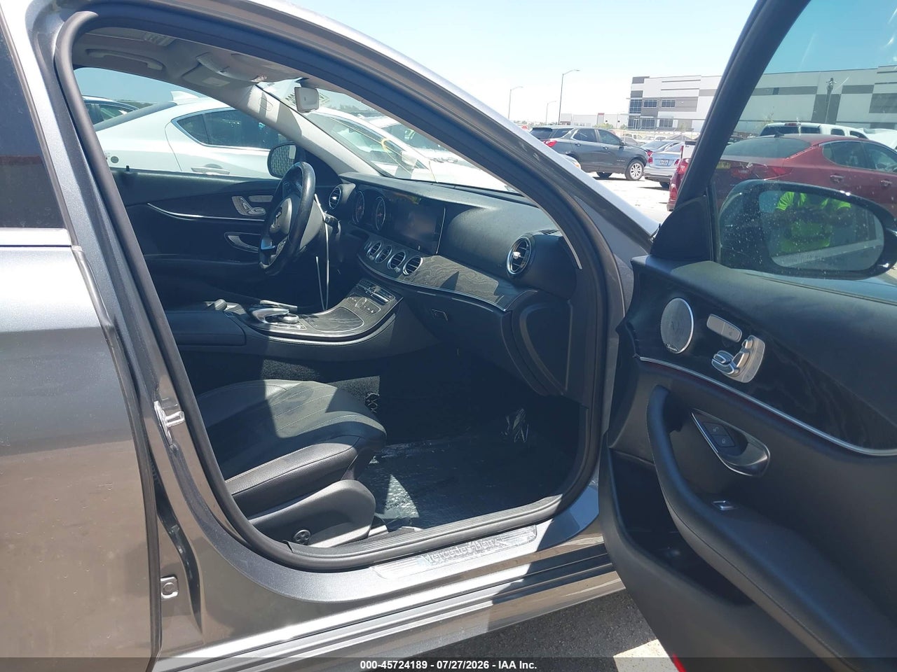2018 MERCEDES-BENZ E 300 · 5/11