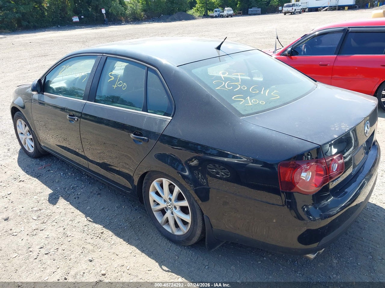 2010 VOLKSWAGEN JETTA LIMITED EDITION · 3/10