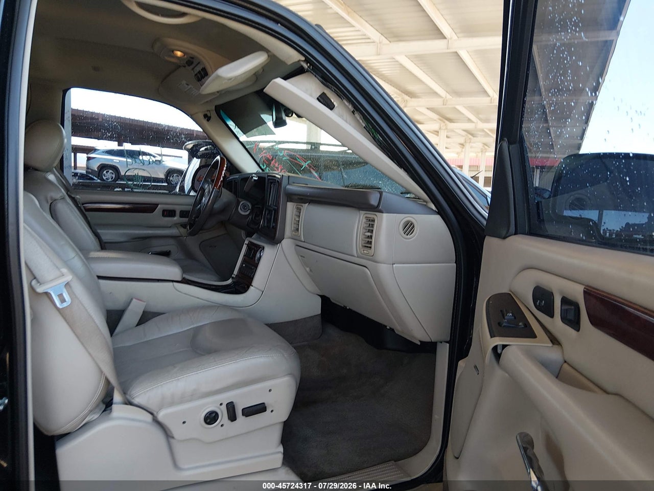 2006 CADILLAC ESCALADE STANDARD · 5/11