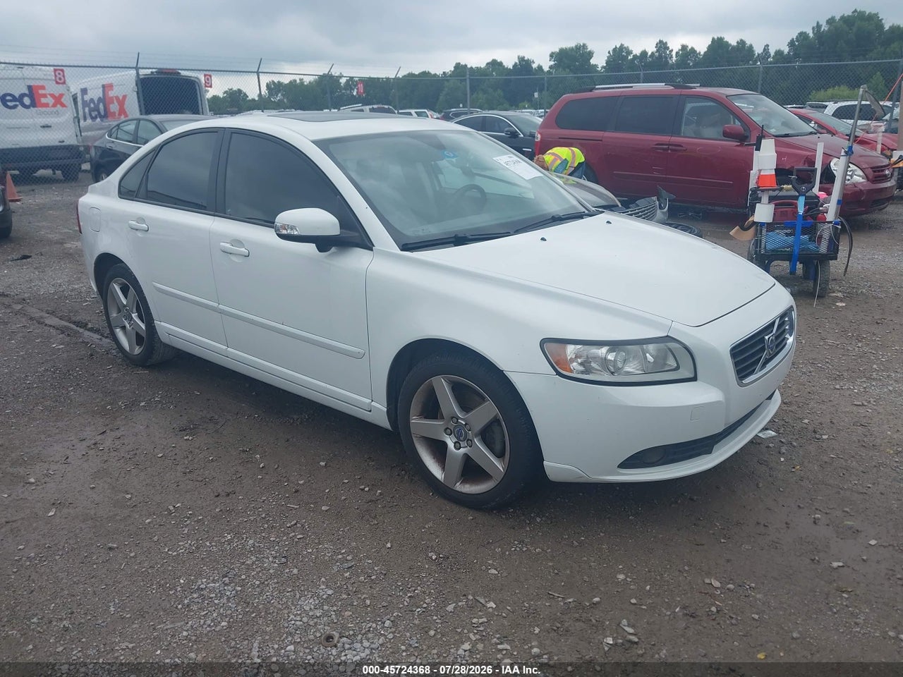 YV1MS382082****** · 2008 VOLVO S40 2.4L/2.4L W/SNRF