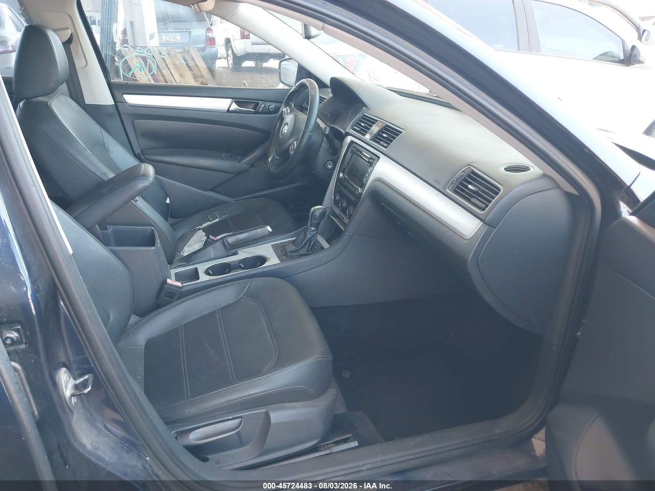 2013 VOLKSWAGEN PASSAT 2.5L SE · 5/11