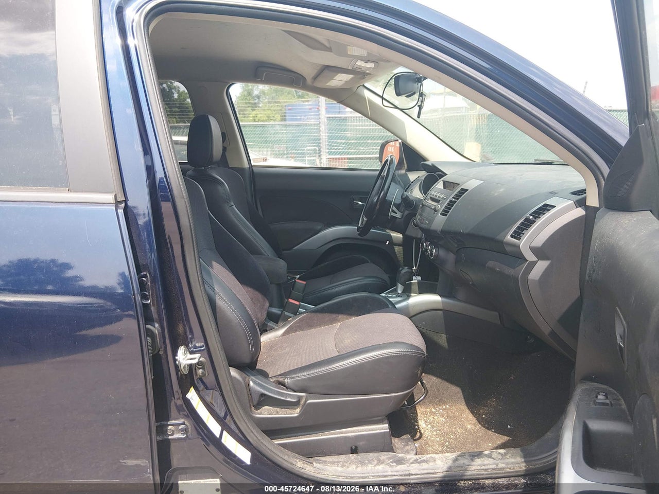 2013 MITSUBISHI OUTLANDER SE · 5/11