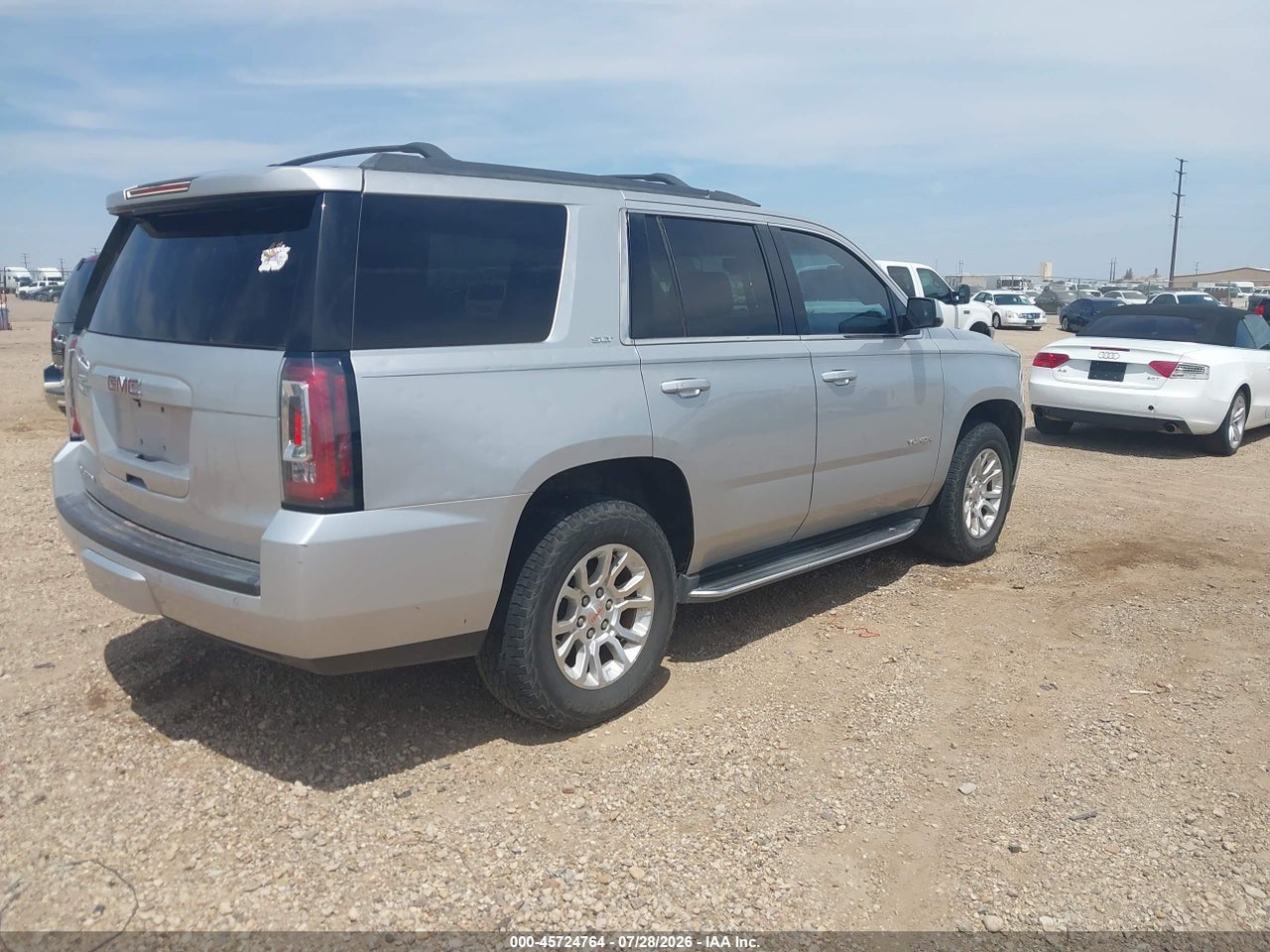 2015 GMC YUKON SLT · 4/11