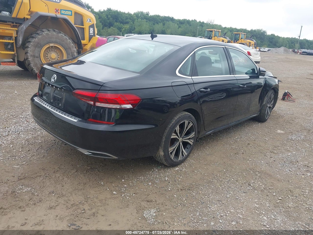 2021 VOLKSWAGEN PASSAT 2.0T SE · 4/11