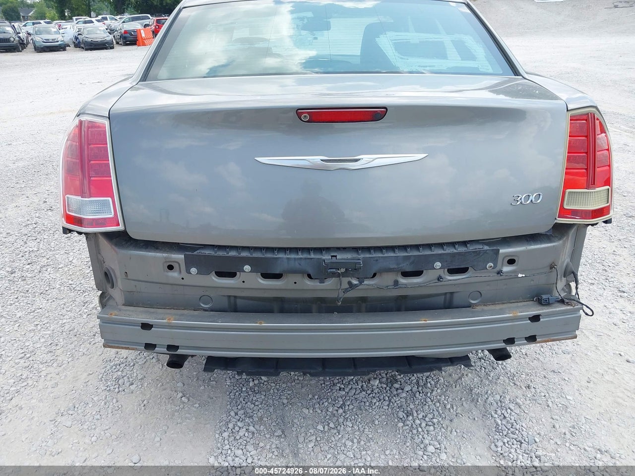 2011 CHRYSLER 300 LIMITED · 6/11