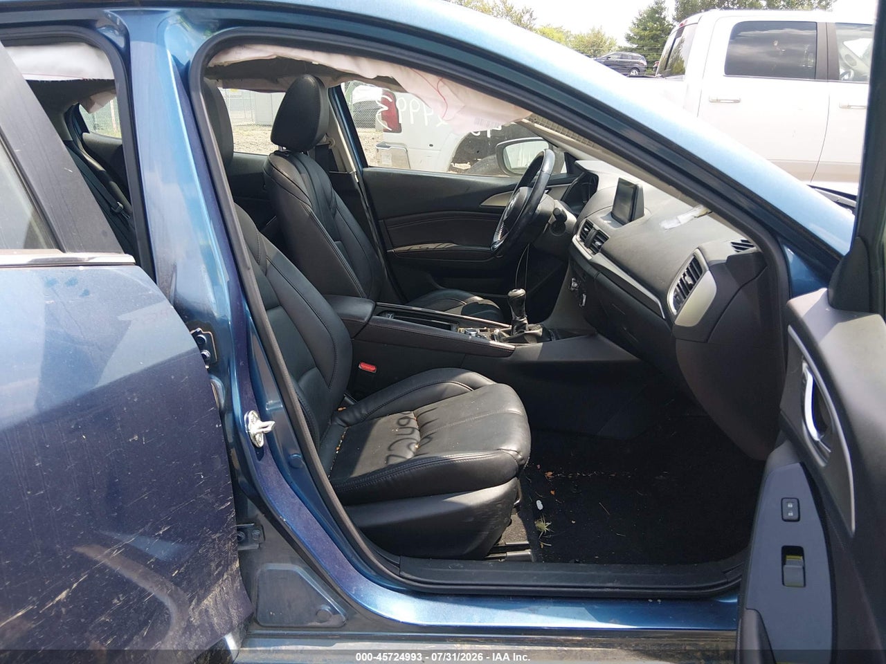 2018 MAZDA MAZDA3 TOURING · 5/11