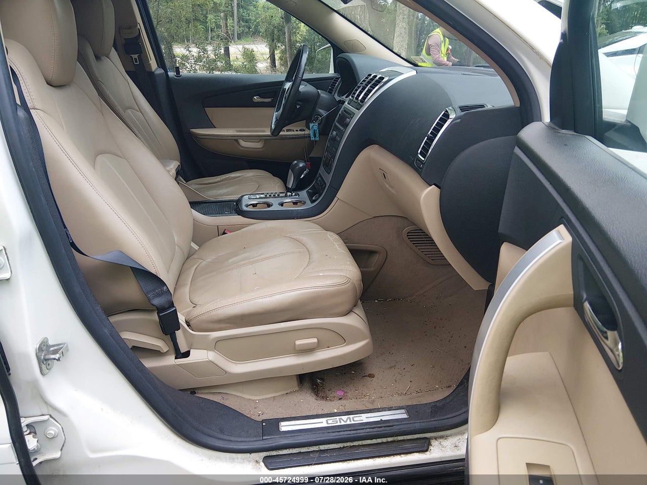 1GKKVRED6BJ****** · 2011 GMC ACADIA SLT-1 · 5/10
