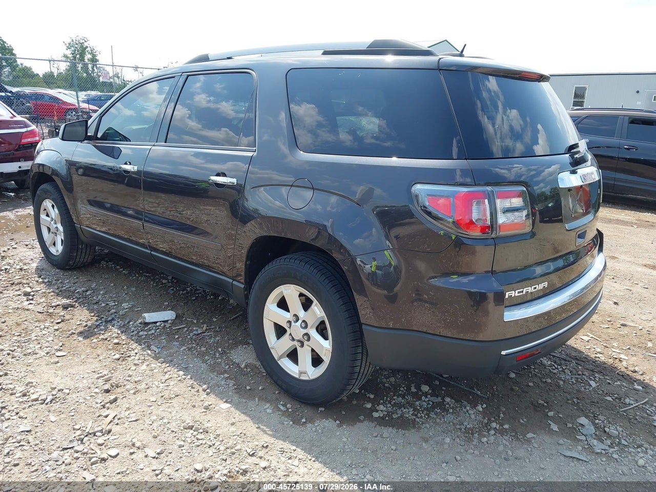 1GKKRNED8GJ****** · 2016 GMC ACADIA SLE-1 · 3/11