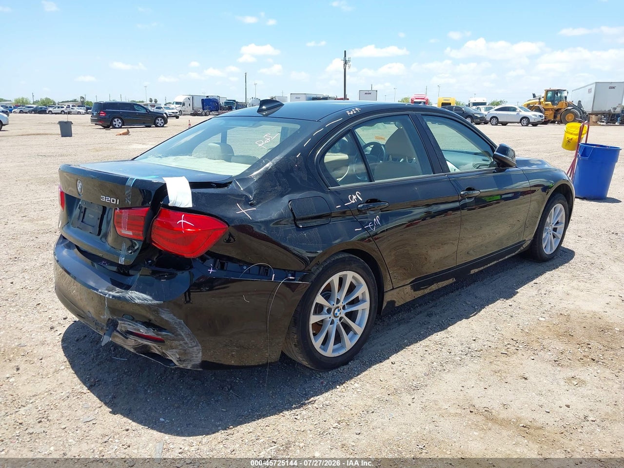 2016 BMW 320I · 4/11