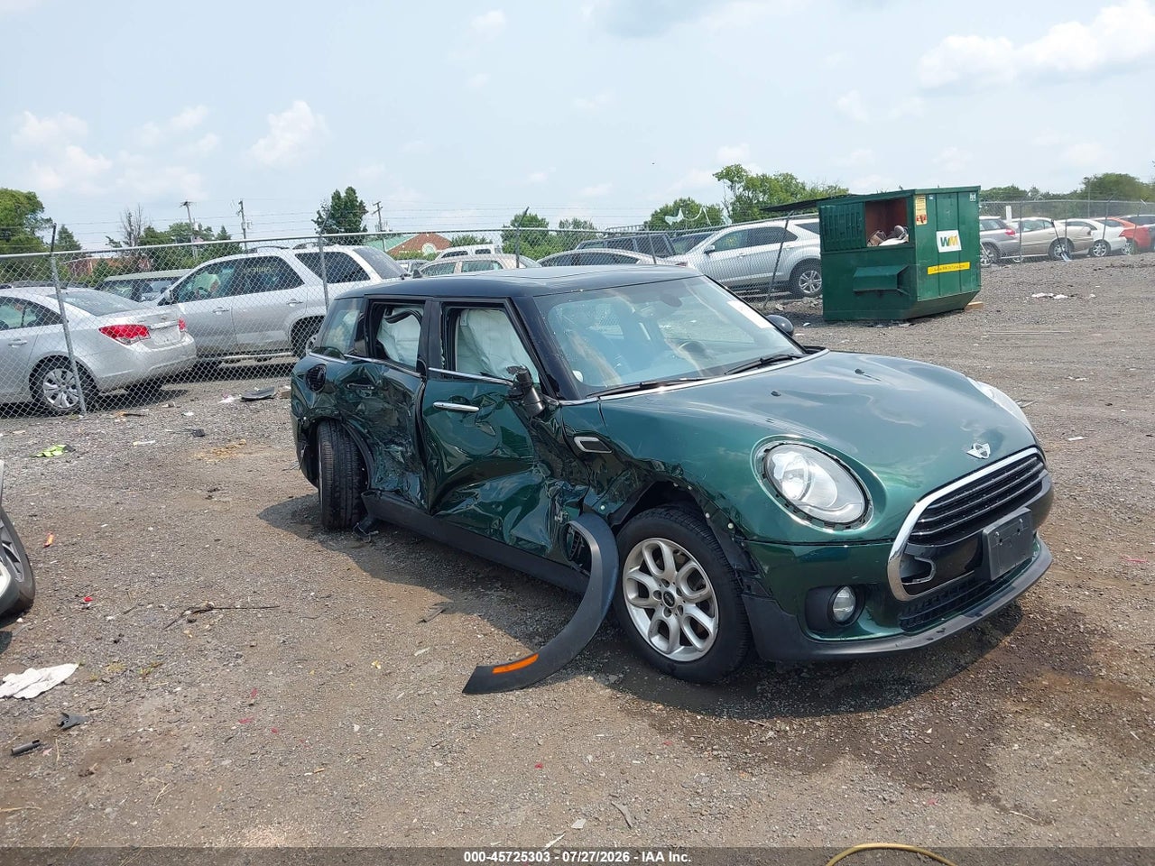 WMWLU1C53H2****** · 2017 MINI CLUBMAN COOPER