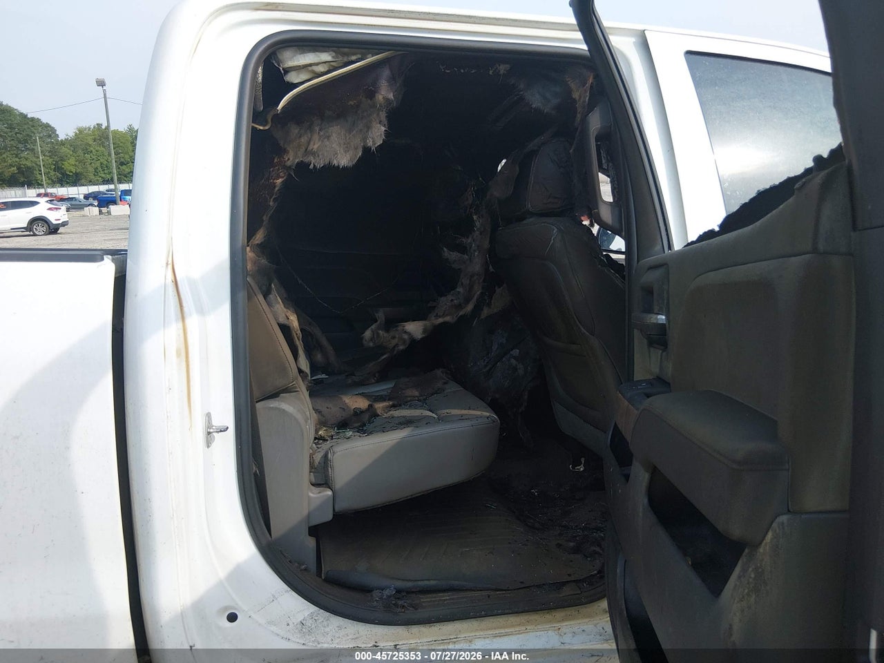 3GTU2VECXEG****** · 2014 GMC SIERRA 1500 SLT · 8/10
