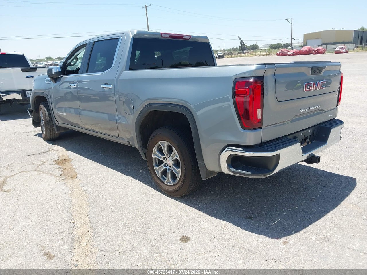 2025 GMC SIERRA 1500 2WD  SHORT BOX SLT · 3/11