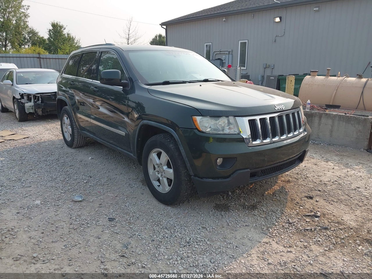 1J4RR4GG9BC****** · 2011 JEEP GRAND CHEROKEE LAREDO