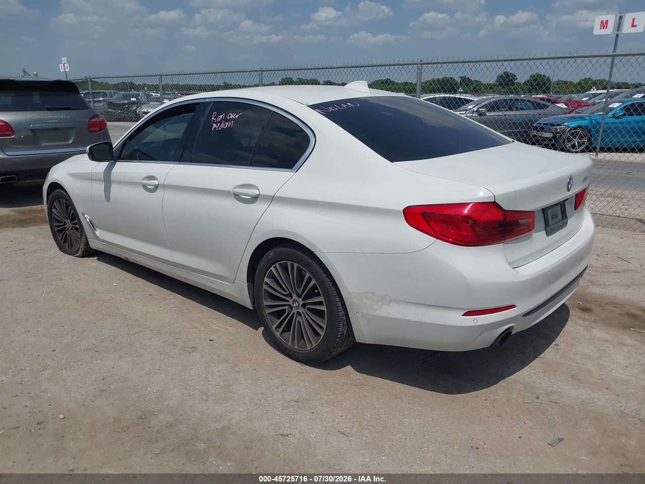 2020 BMW 530I · 3/11