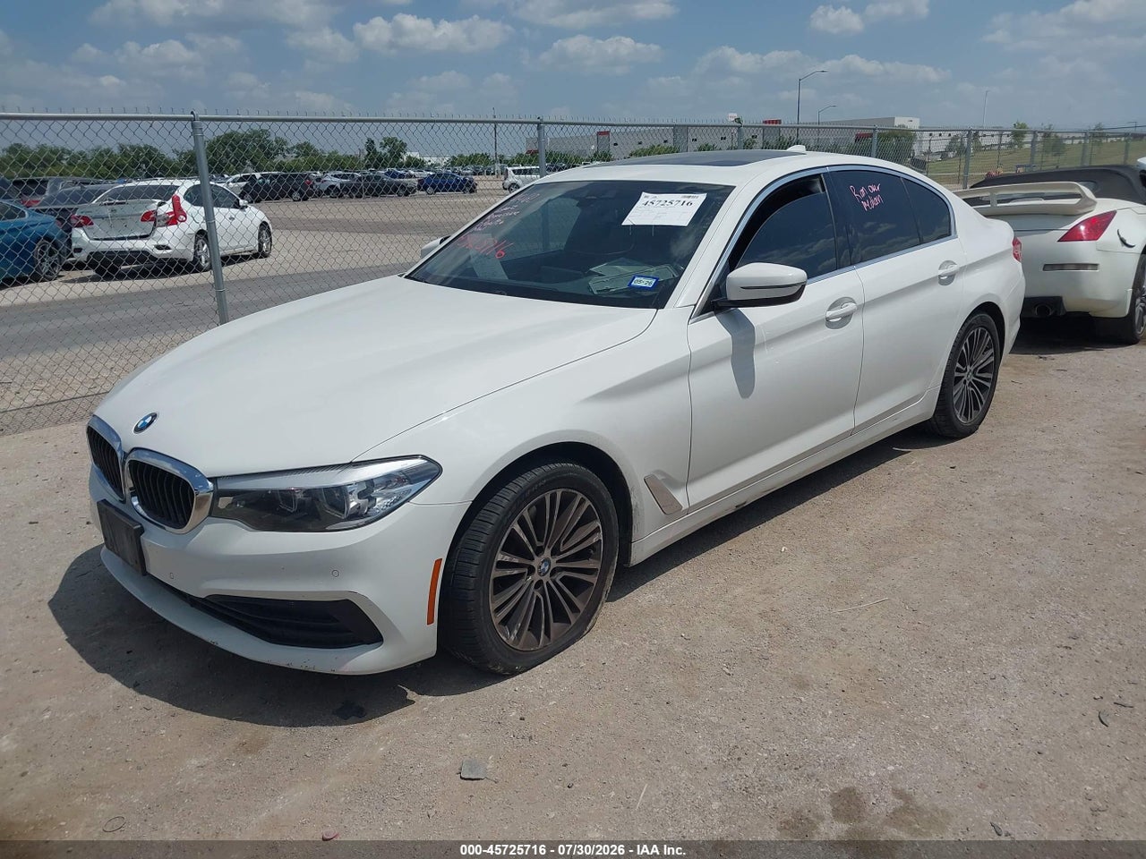 2020 BMW 530I · 2/11