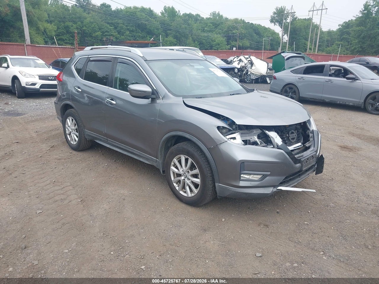 KNMAT2MV8HP****** · 2017 NISSAN ROGUE SV
