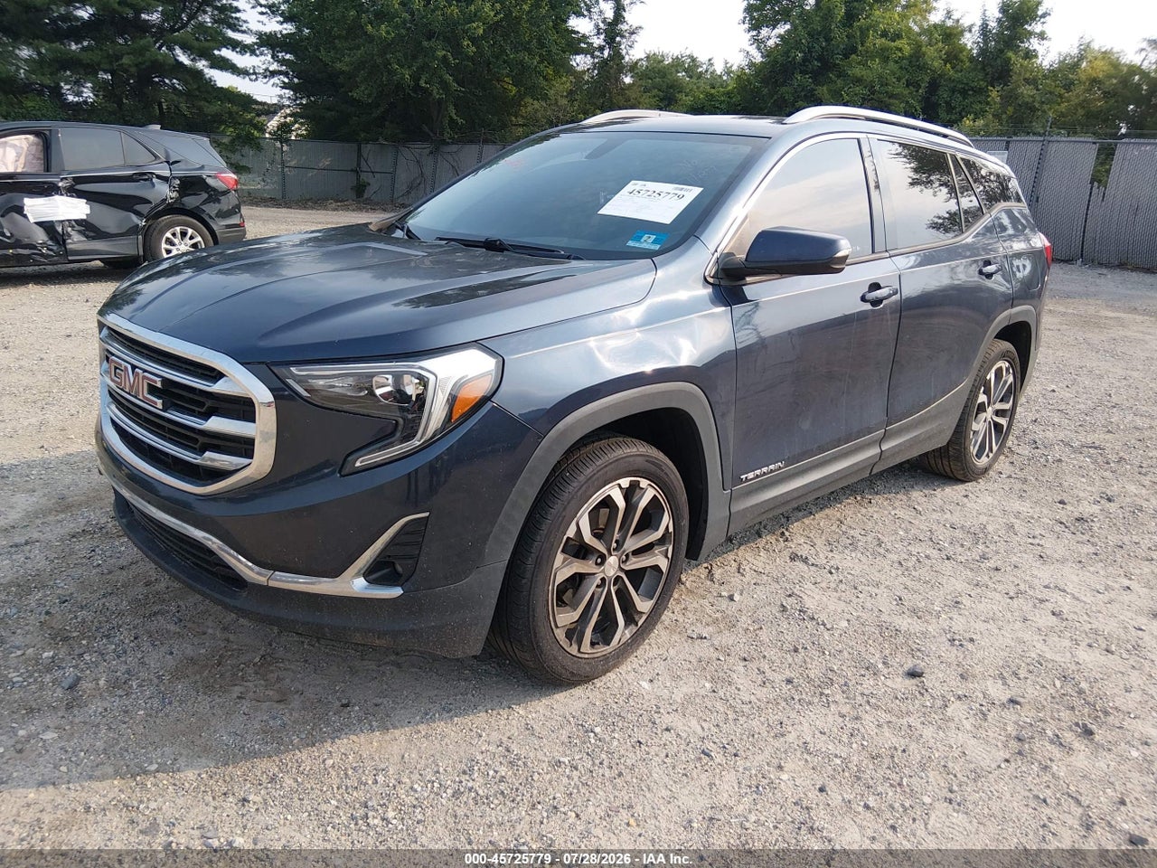 2018 GMC TERRAIN SLT · 2/10