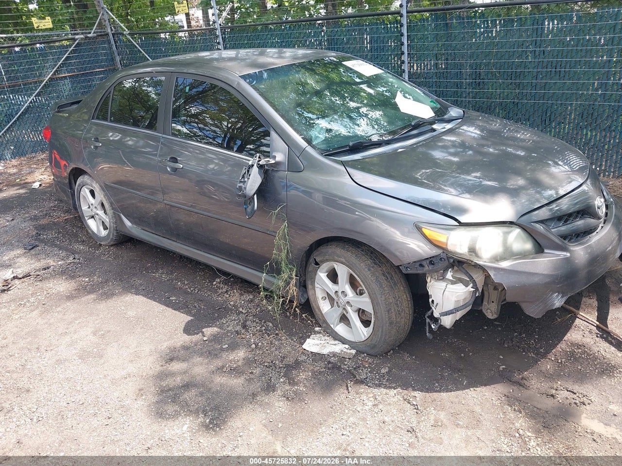 5YFBU4EE5DP****** · 2013 TOYOTA COROLLA S