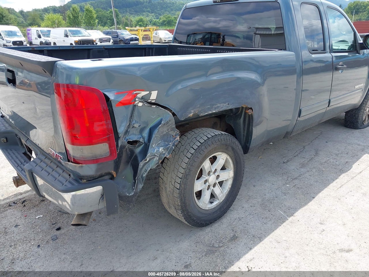 2008 GMC SIERRA 1500 SLE1 · 6/11