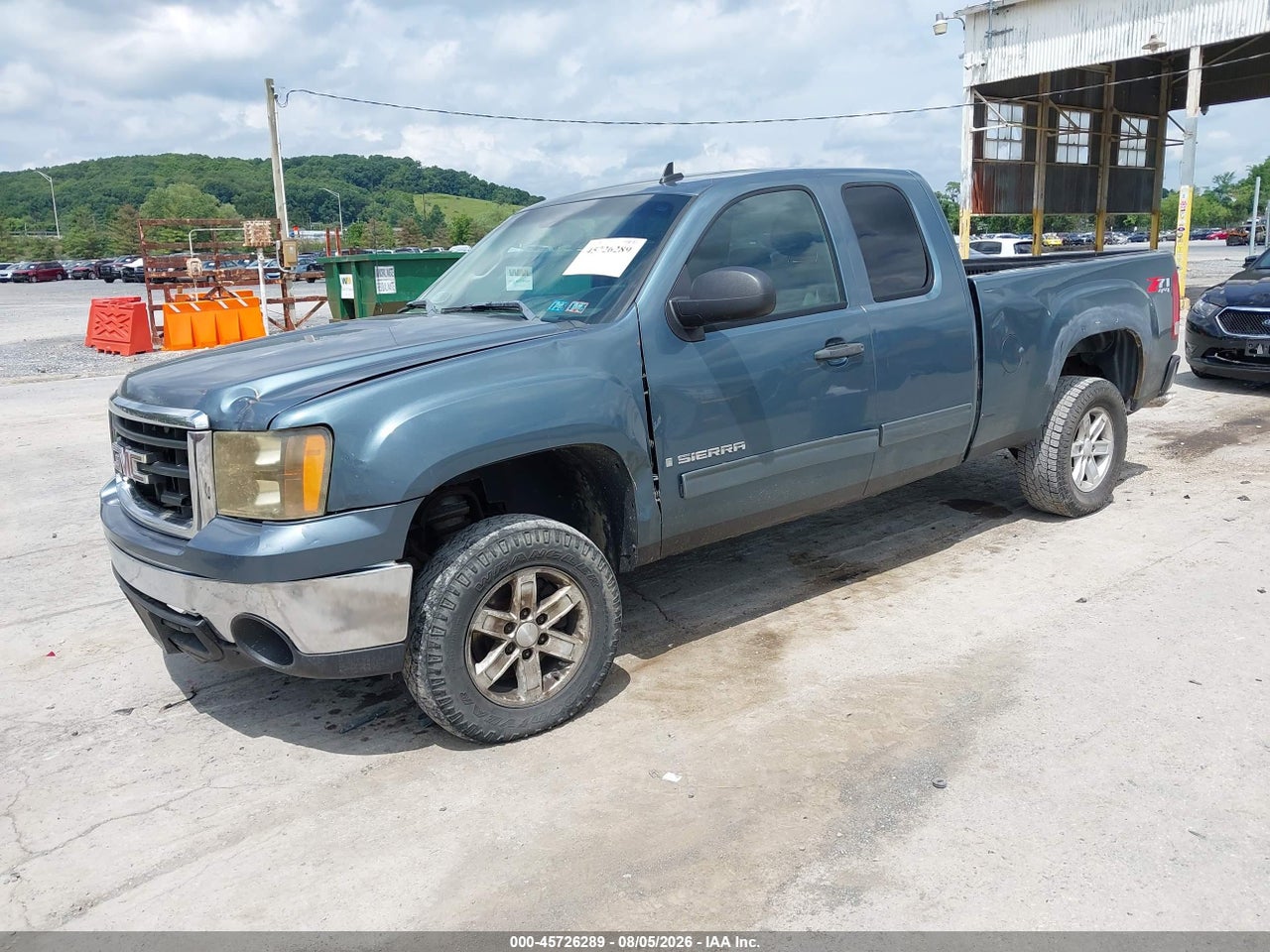 2008 GMC SIERRA 1500 SLE1 · 2/11