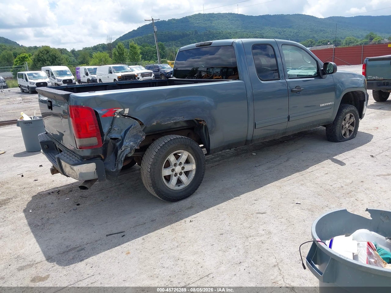2008 GMC SIERRA 1500 SLE1 · 4/11