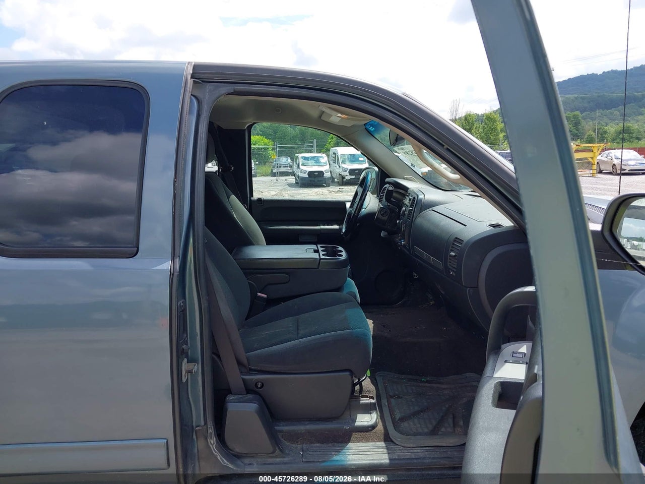 2008 GMC SIERRA 1500 SLE1 · 5/11