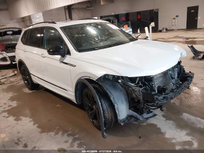2023 VOLKSWAGEN TIGUAN 2.0T SE R-LINE BLACK