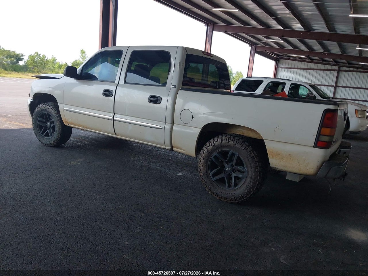 2GTEK13Z261****** · 2006 GMC SIERRA 1500 SLT · 3/11