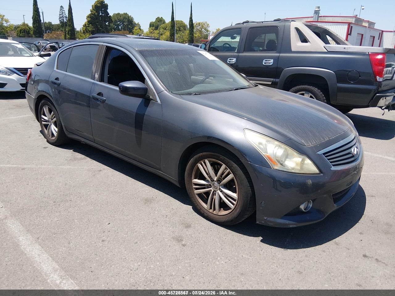 2011 INFINITI G25 JOURNEY
