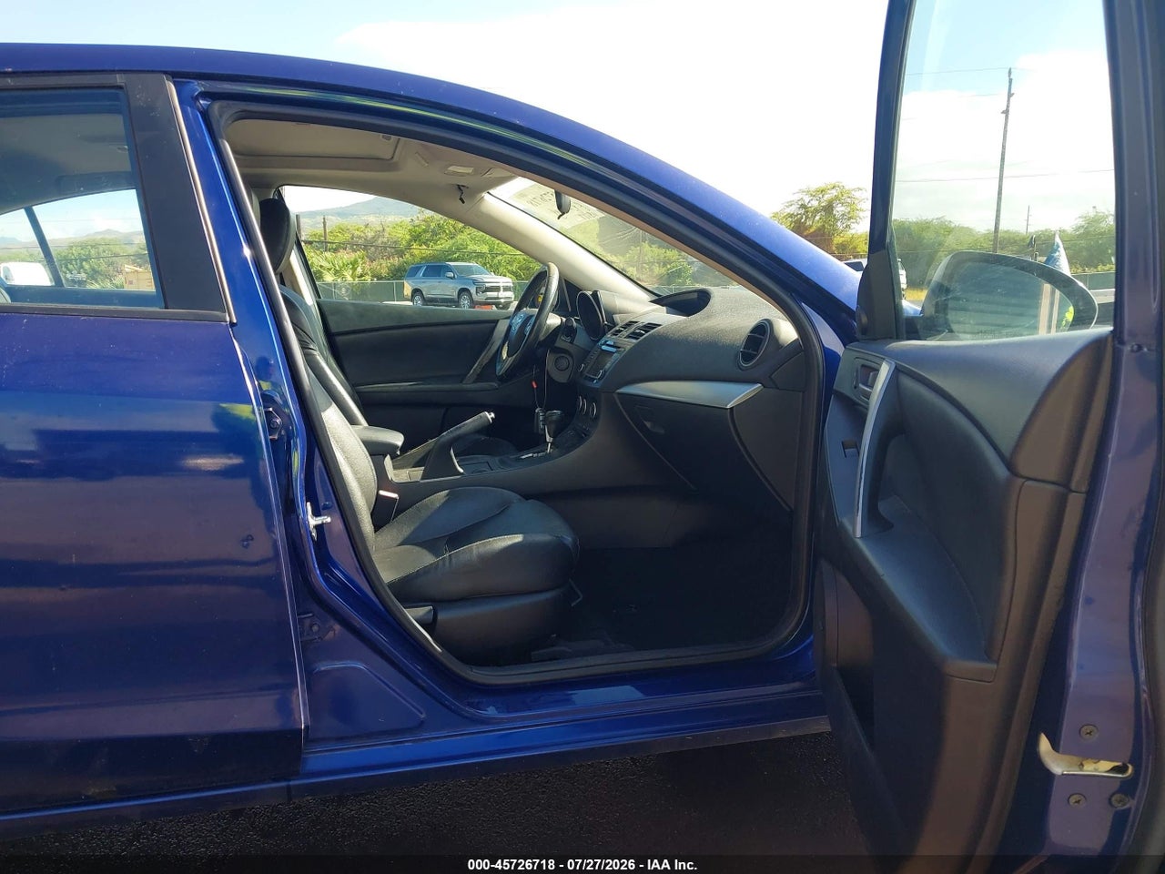 2013 MAZDA MAZDA3 S GRAND TOURING · 5/11