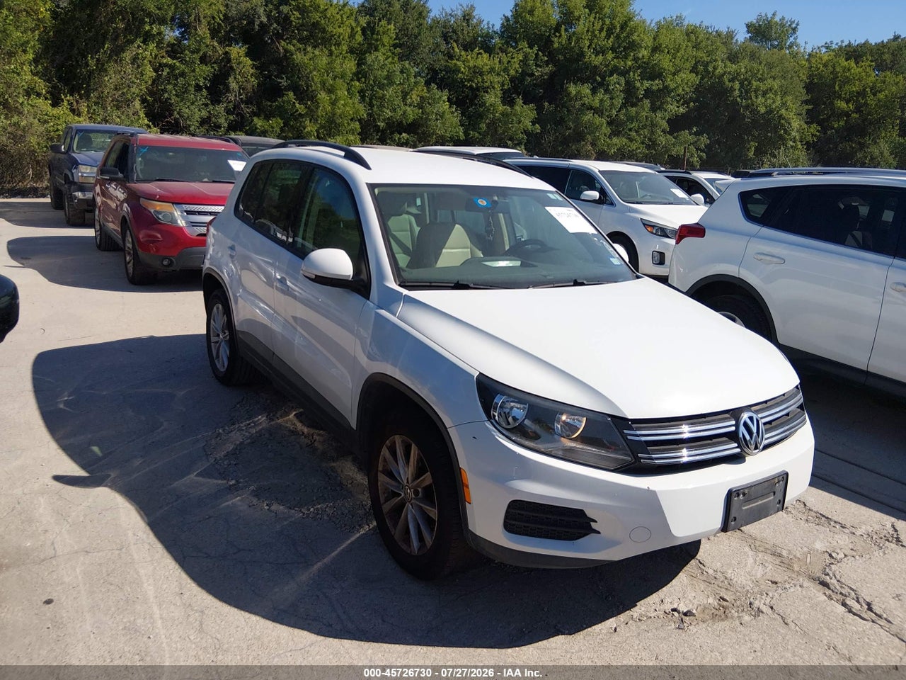 WVGAV7AX2FW****** · 2015 VOLKSWAGEN TIGUAN SE