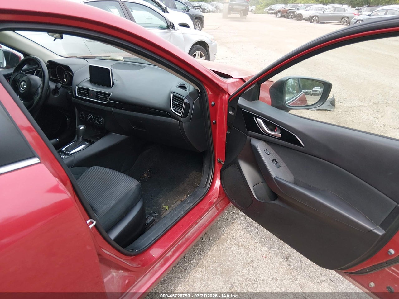2016 MAZDA MAZDA3 · 5/11